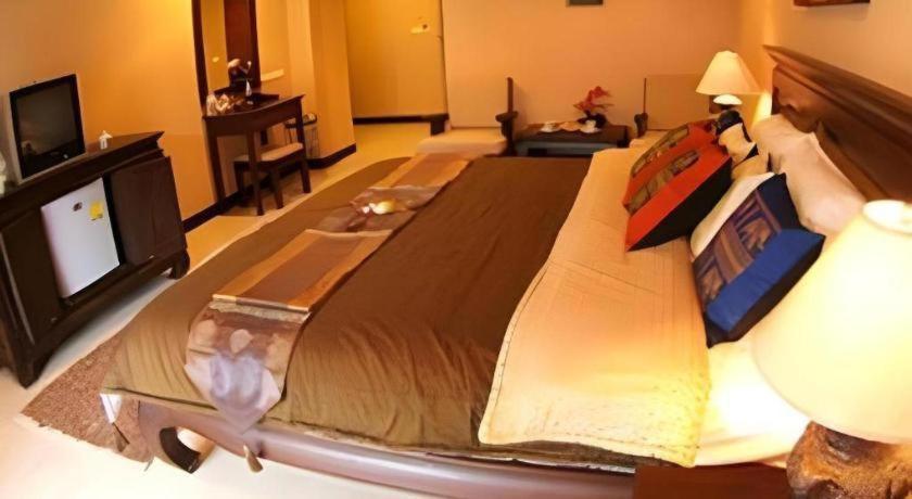 فندق آر كون ريزدنس باتايا المظهر الخارجي الصورة